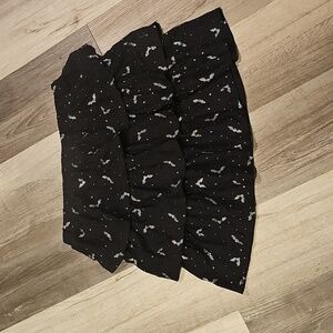 goth bats sretch skirk new beautiful wear with leggings or dare to wear